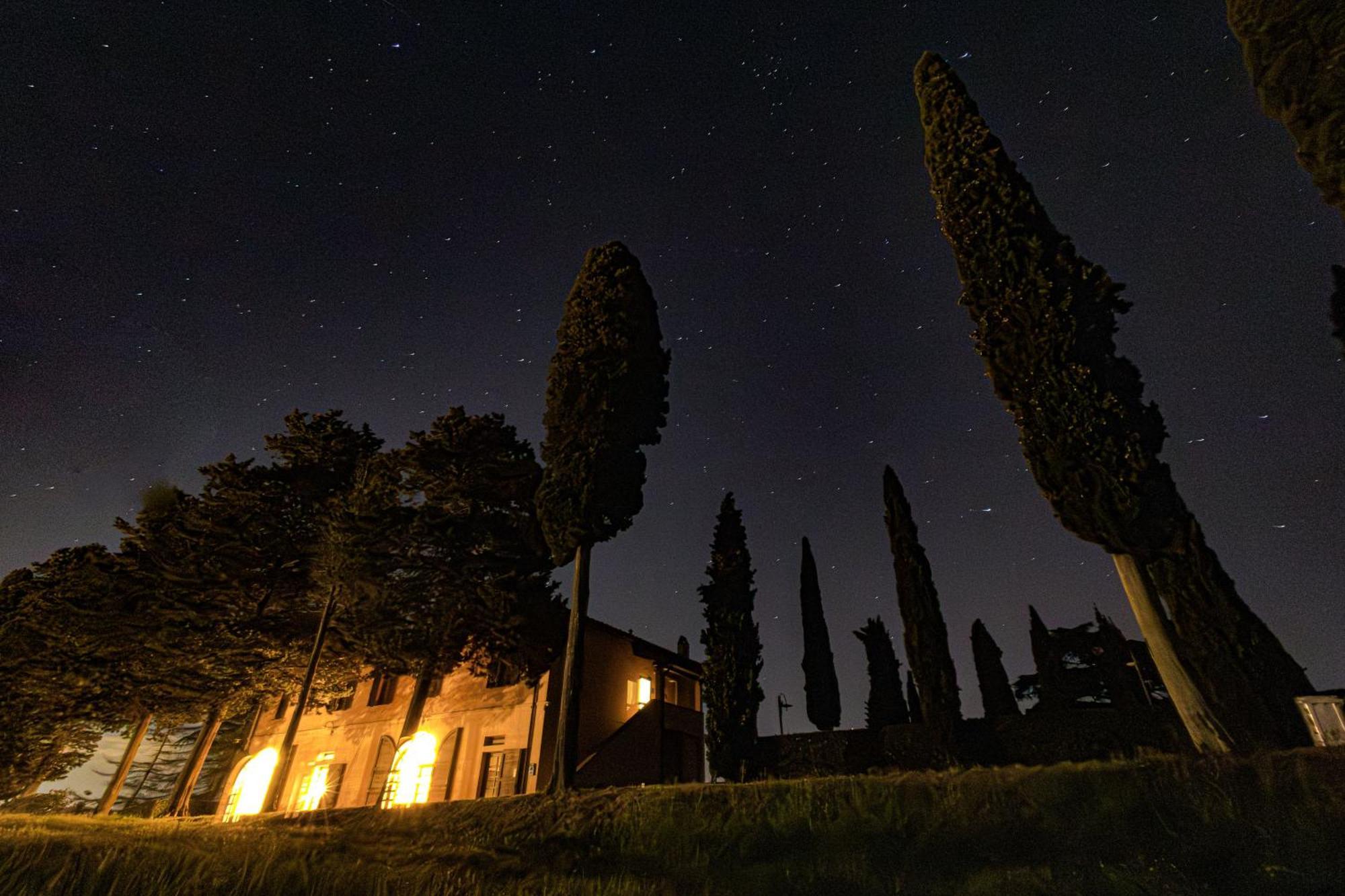 Agriturismo Terra Di Dio Toscanizzazione Villa Capannoli Bagian luar foto