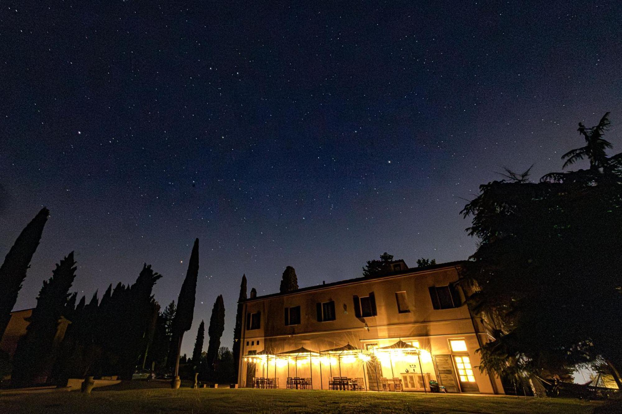 Agriturismo Terra Di Dio Toscanizzazione Villa Capannoli Bagian luar foto